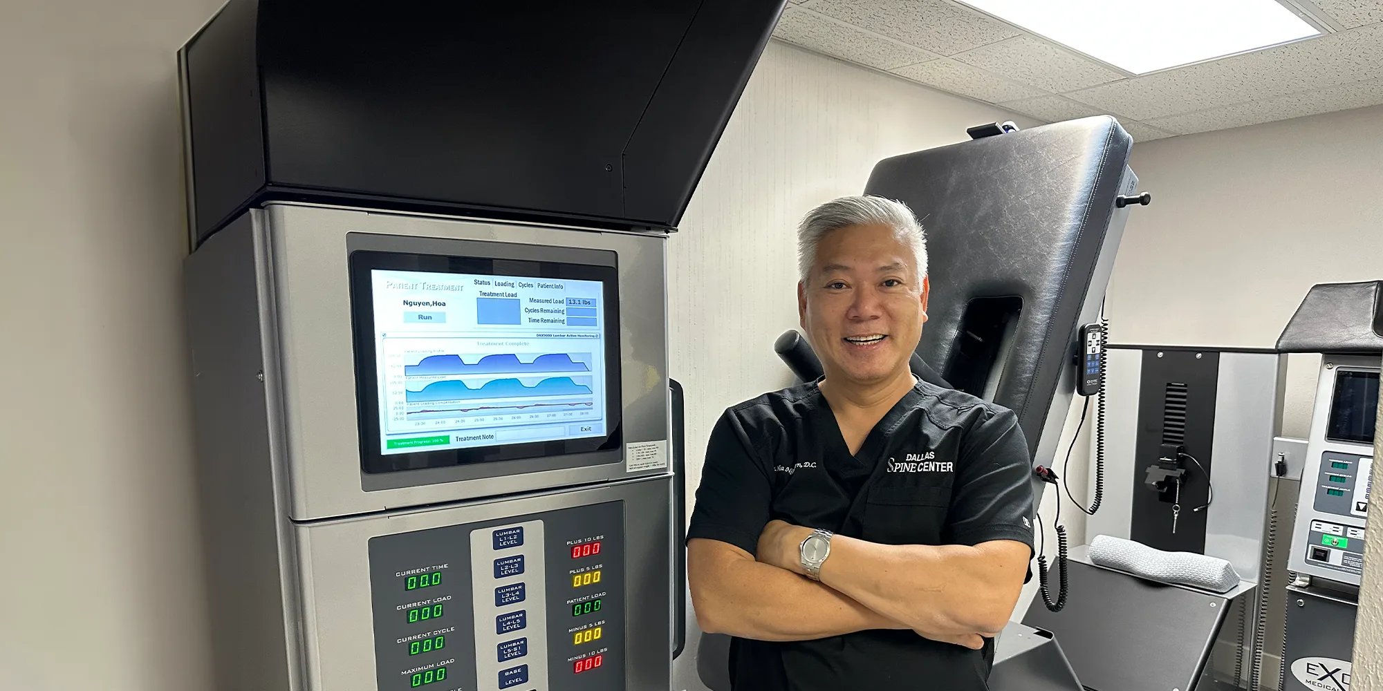 Chiropractor Carrollton TX Hoa Nguyen With DRX9000 Machine