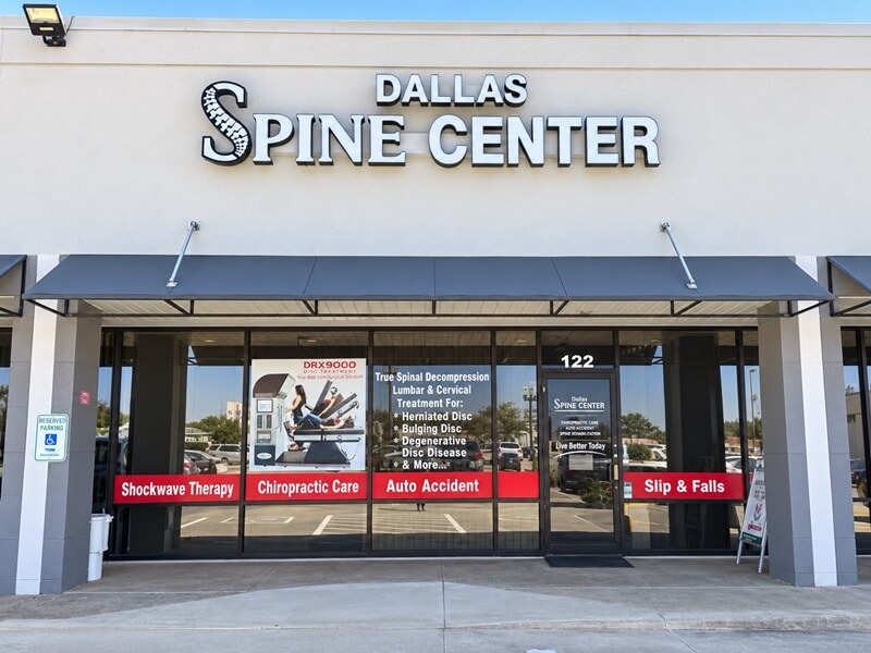 Waiting room at Dallas Spine Center in Carrollton